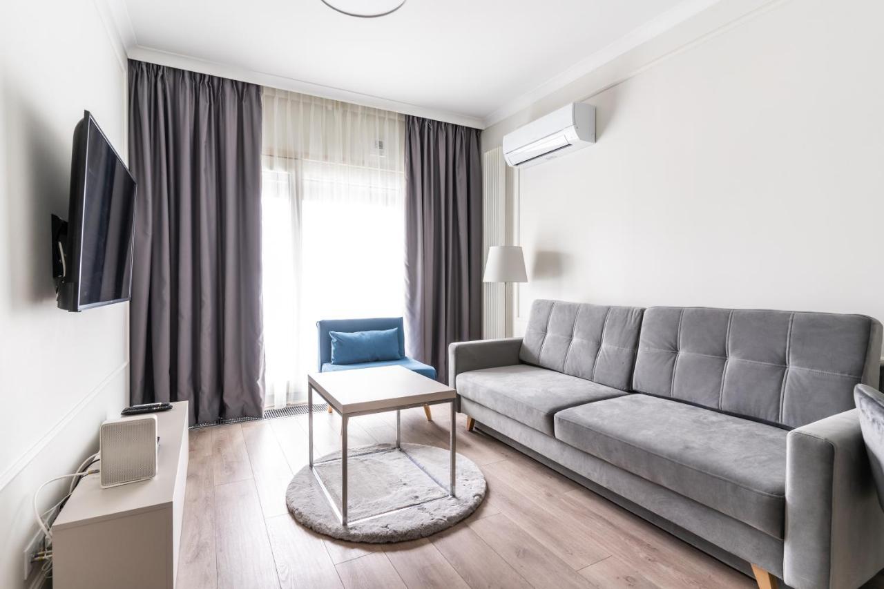 Apartament Mennica Residence - Chic Apartments ワルシャワ エクステリア 写真